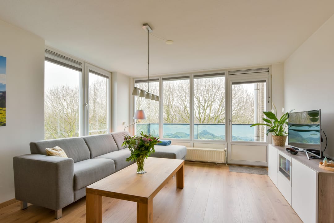 Foto 2 van Weegbree 67