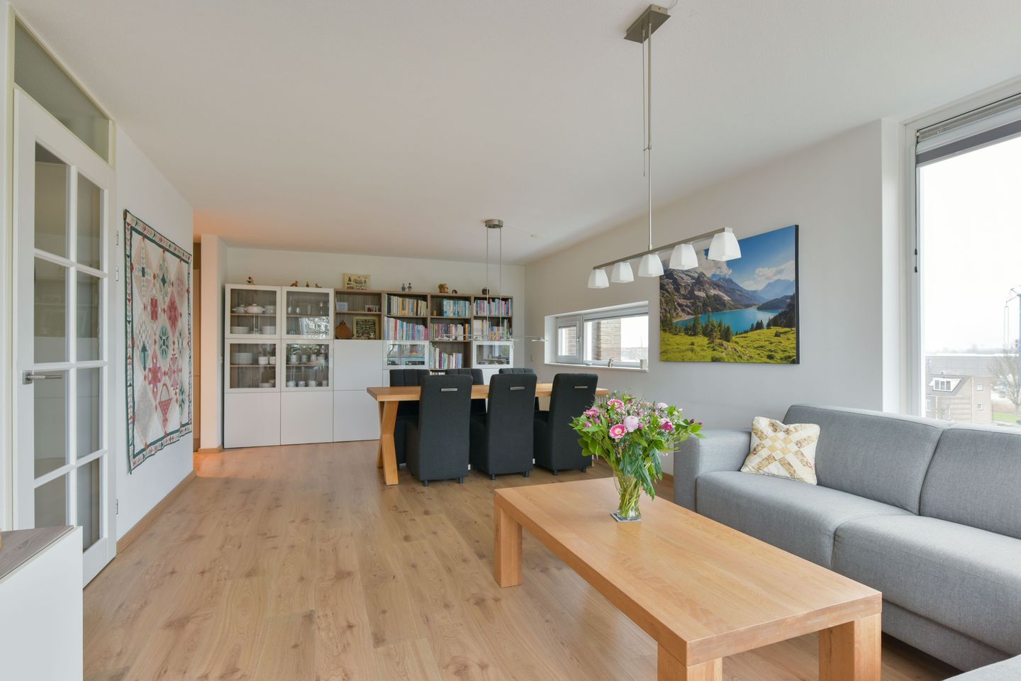 Foto 10 van Weegbree 67