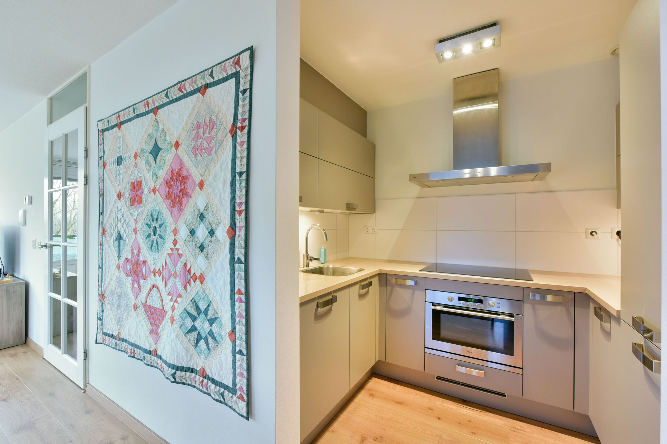 Foto 12 van Weegbree 67