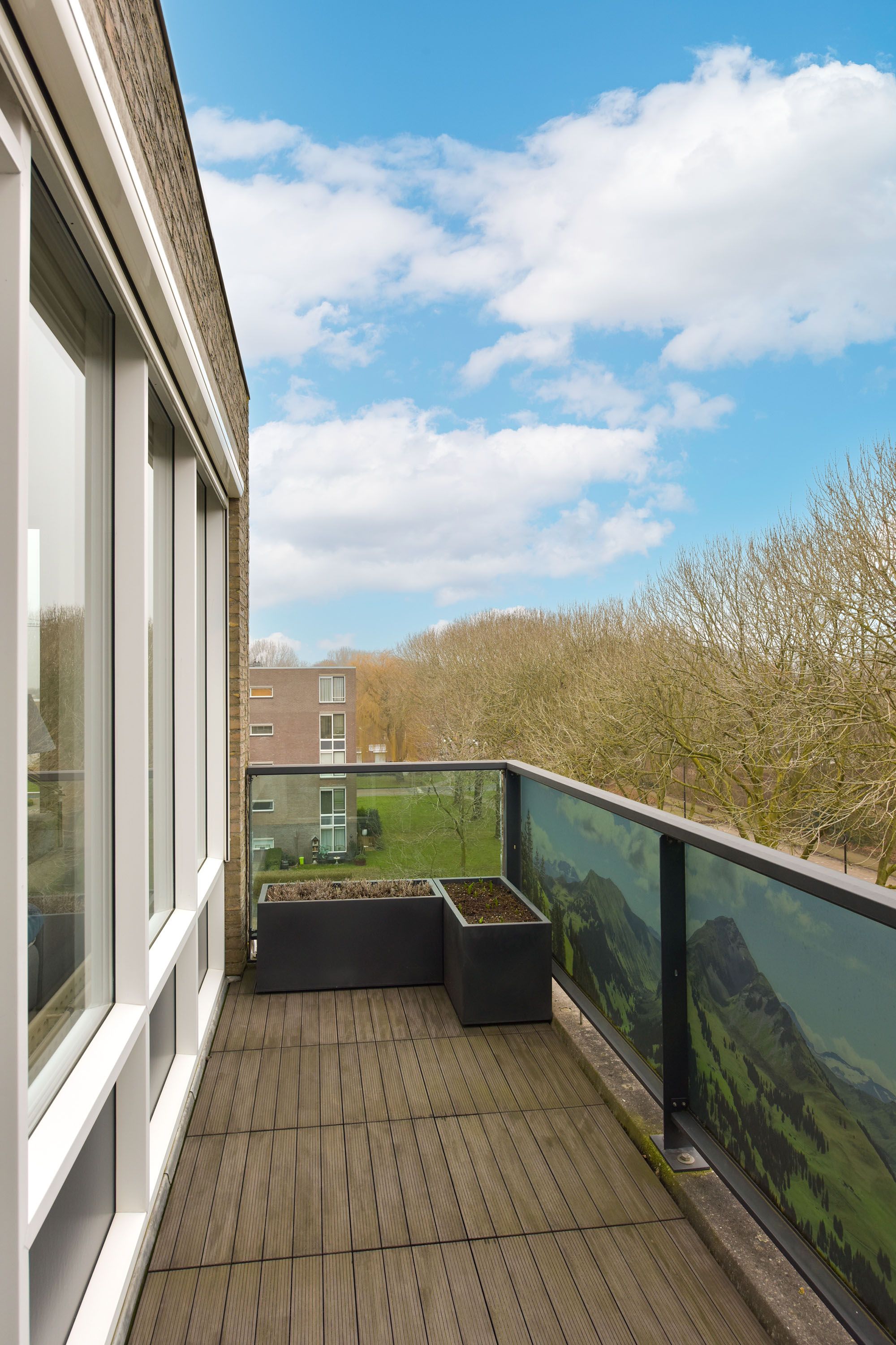 Foto 30 van Weegbree 67