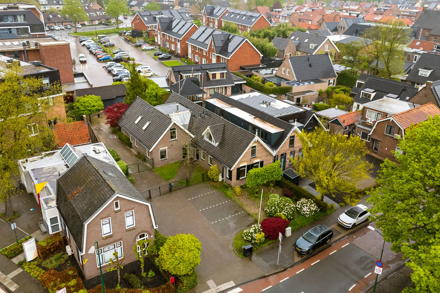 View photo 2 of Molenstraat 10