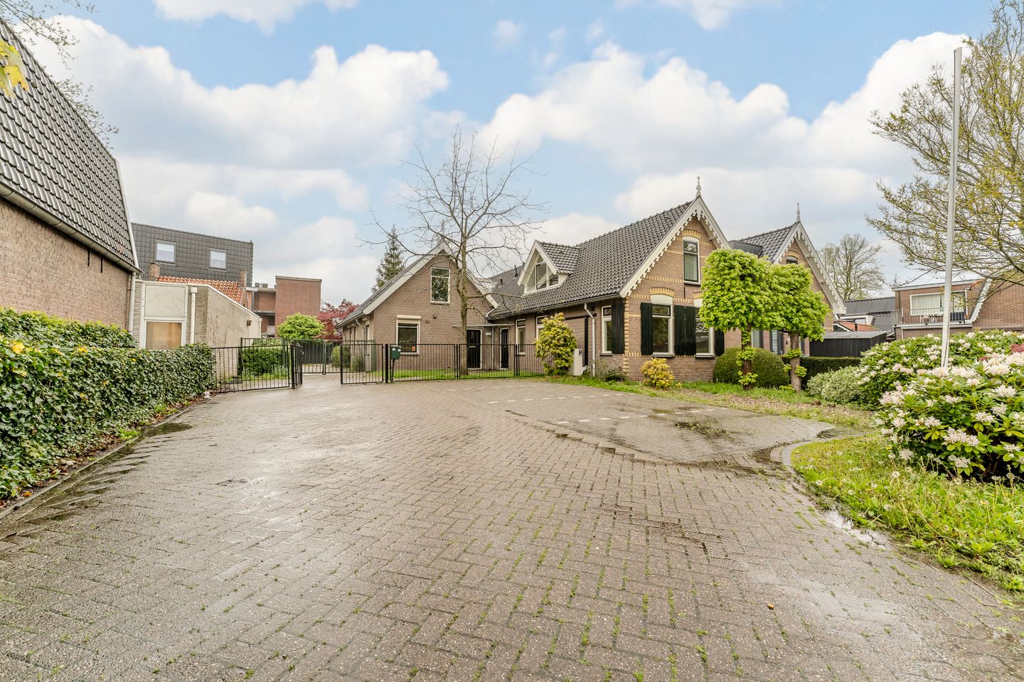 View photo 5 of Molenstraat 10