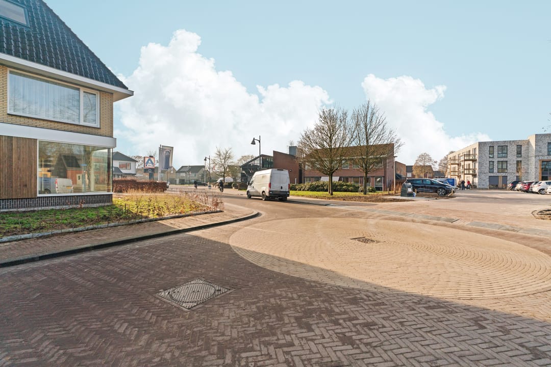 Photo 43 of Zuster Emmastraat 2-05