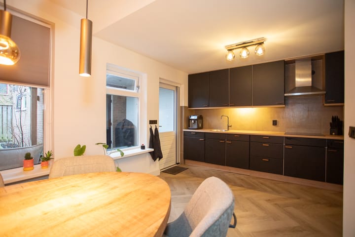 Photo 13 of Asterstraat 14