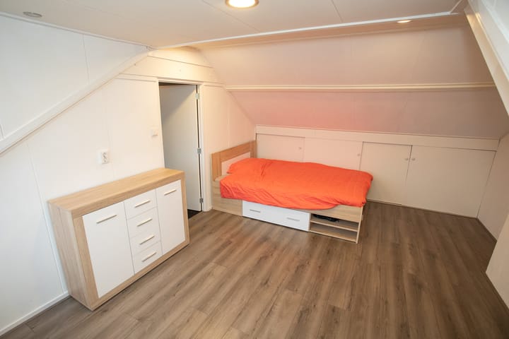 Photo 41 of Asterstraat 14