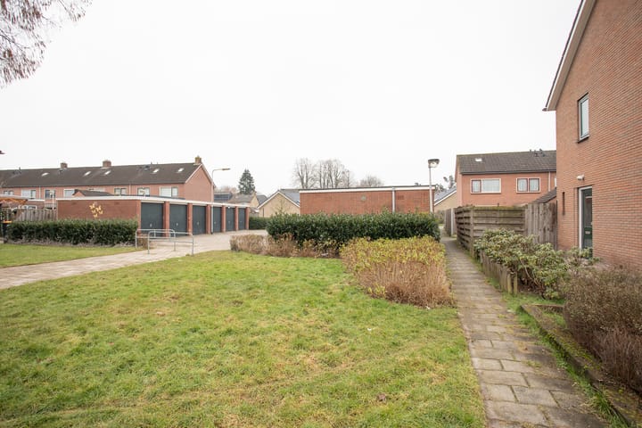 Photo 54 of Asterstraat 14