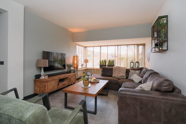 Photo 4 of Mensinge 5