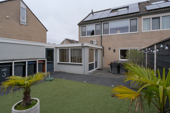 Photo 24 of Mensinge 5