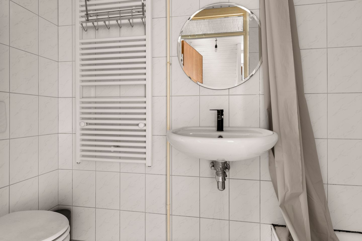 Photo 14 of Bergstraat 7