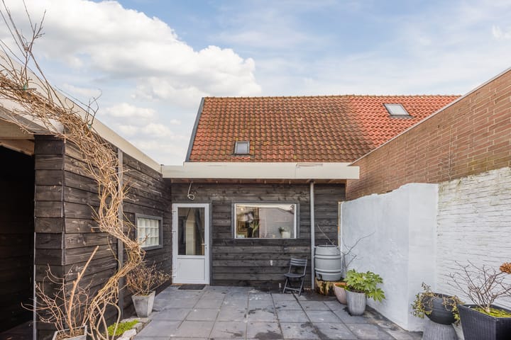 Photo 44 of Middenstraat 98