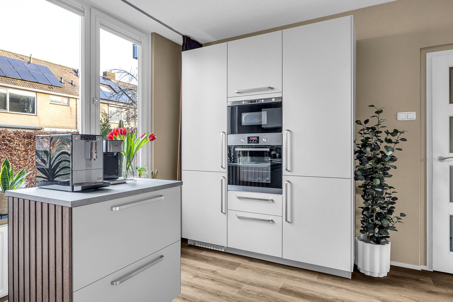 Photo 14 of Beneluxlaan 140