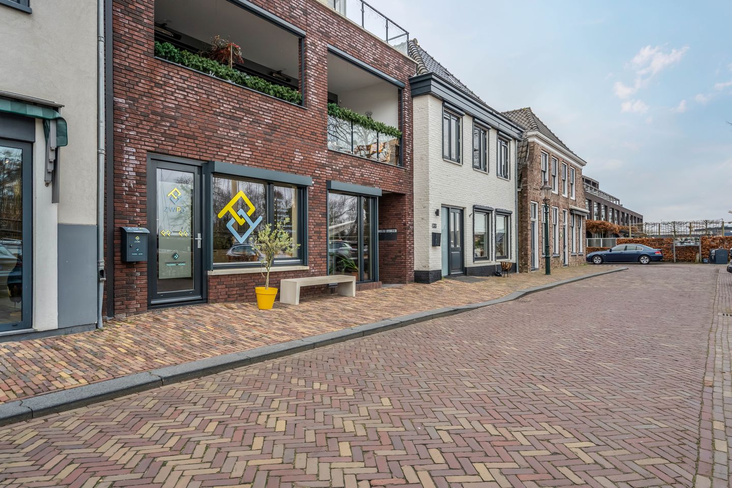 Bekijk foto 2 van Handelskade 25-a