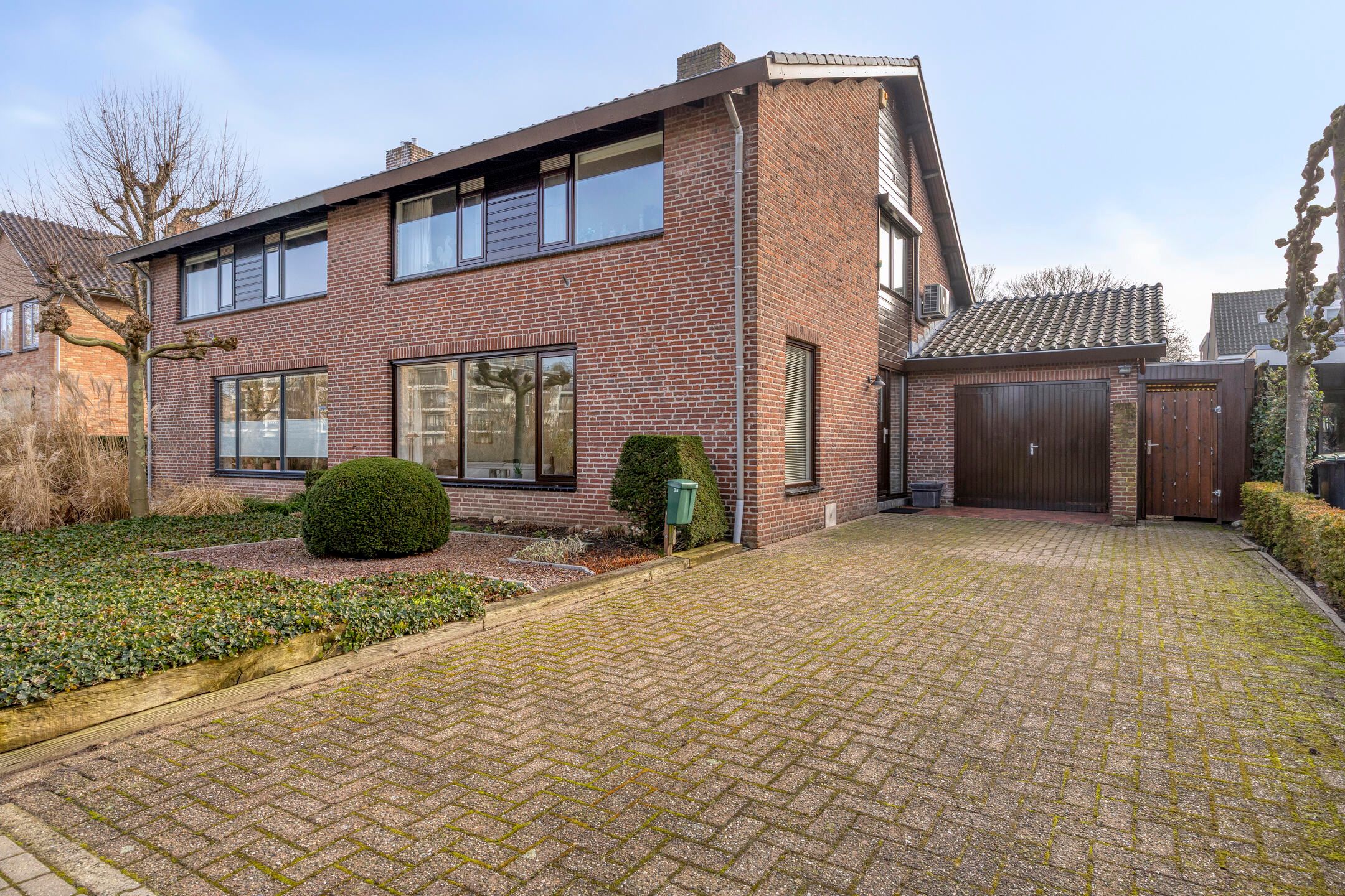 Foto 3 van Weidsteeg 35