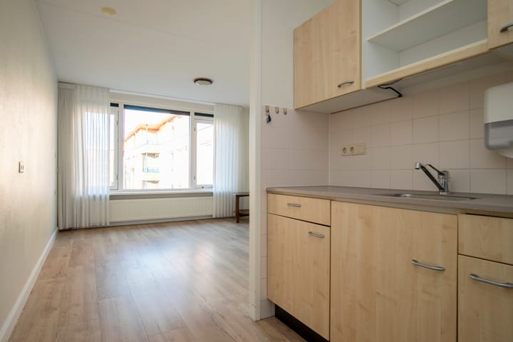 Foto 4 van Den Heuvel 47