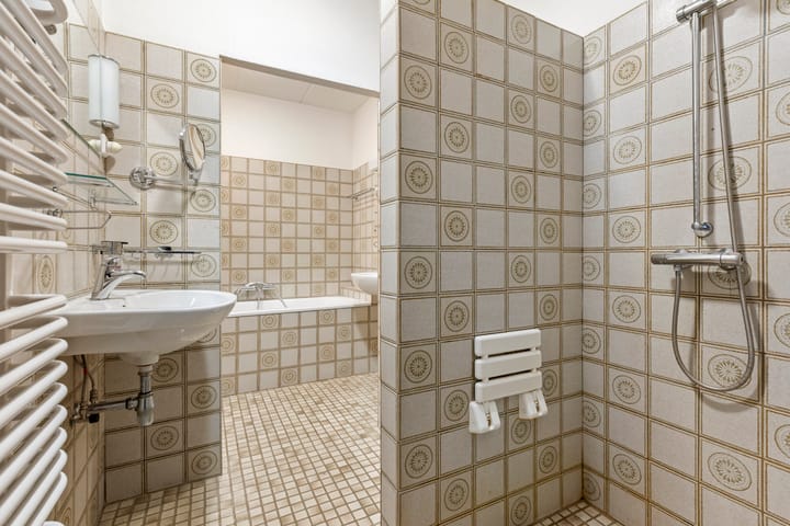 Photo 4 of Du Perronlaan 32