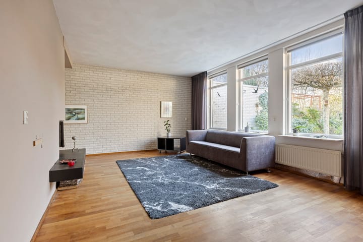 Photo 12 of Du Perronlaan 32