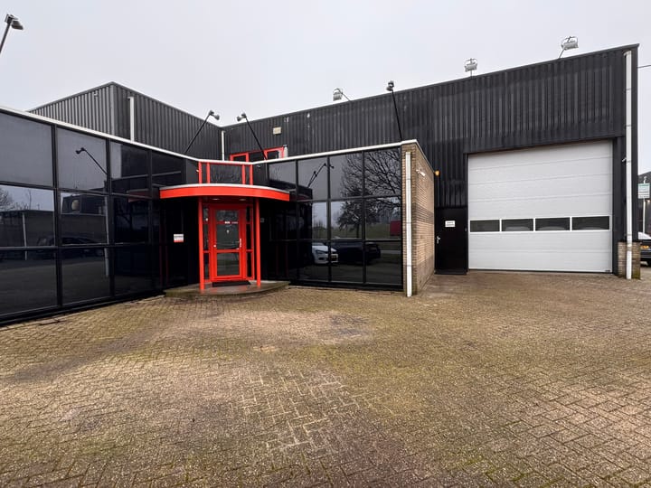 De Dolfijn 32, Enkhuizen