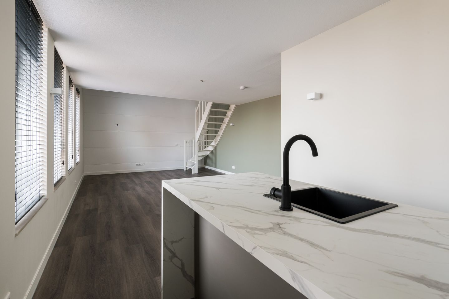 Foto 5 van Hertogstraat 1-013