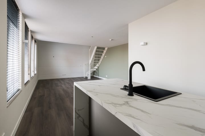 Photo 5 of Hertogstraat 1-013