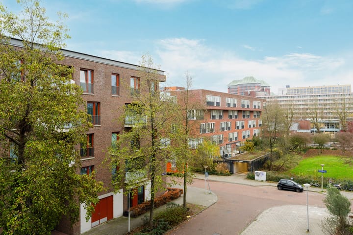 Foto 5 van Suze Robertsonstraat 77