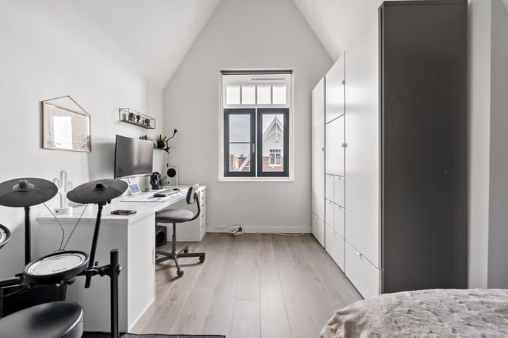 Foto 28 van John Steinbecklaan 9