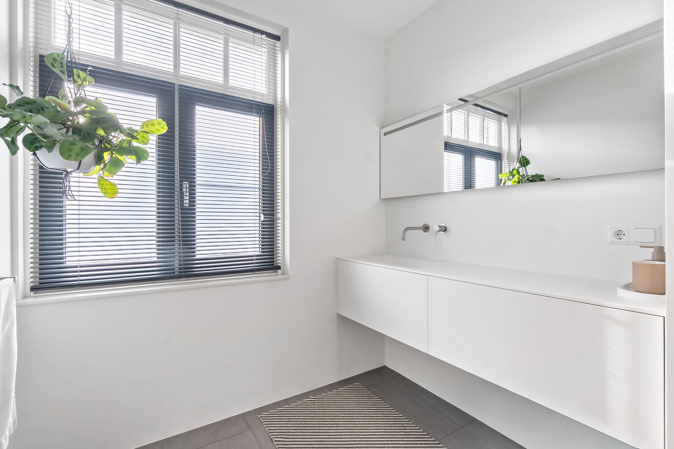 Foto 48 van John Steinbecklaan 9