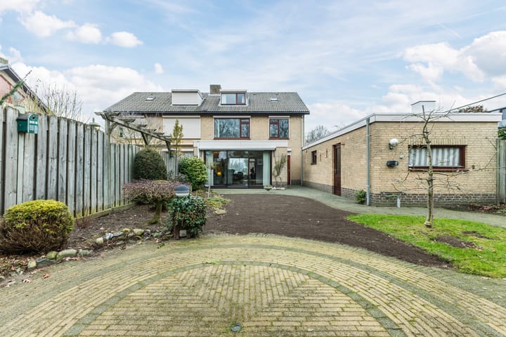 Foto 24 van Paukenstraat 83