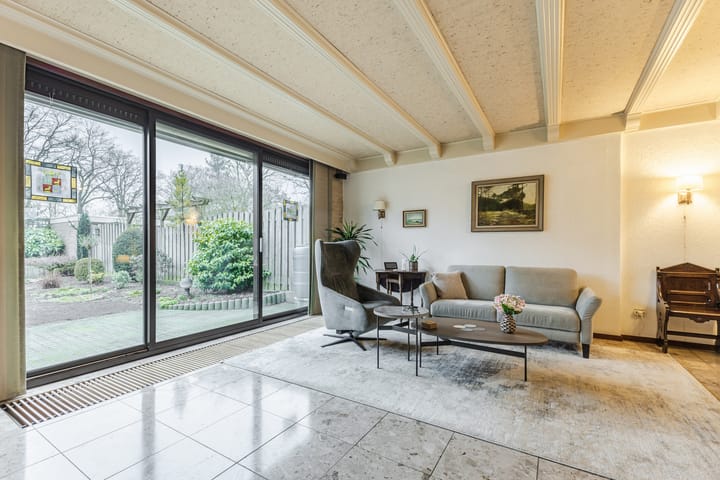 Foto 8 van Paukenstraat 83