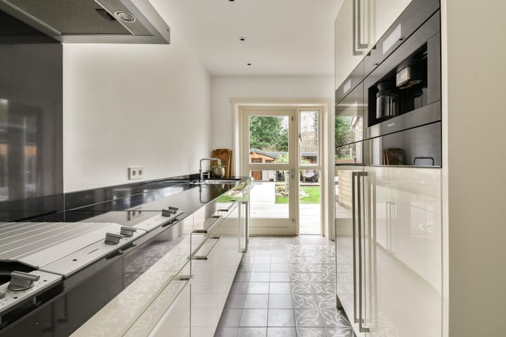 Foto 10 van Prinses Christinalaan 57