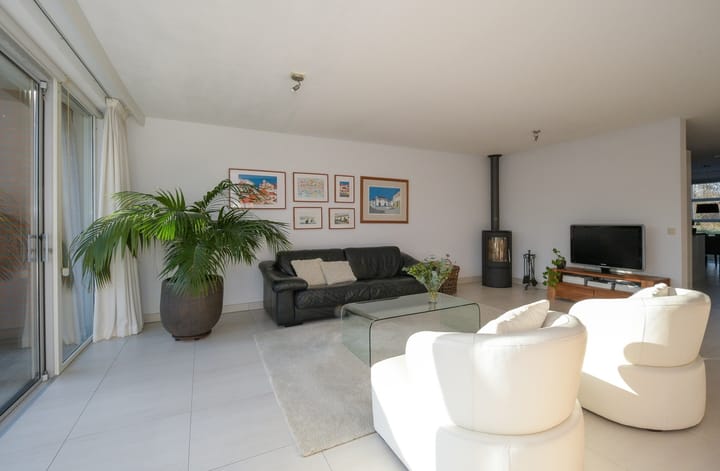 Foto 4 van Hooiland 28