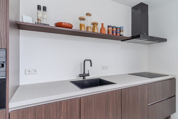 Foto 13 van Laarstraat 3