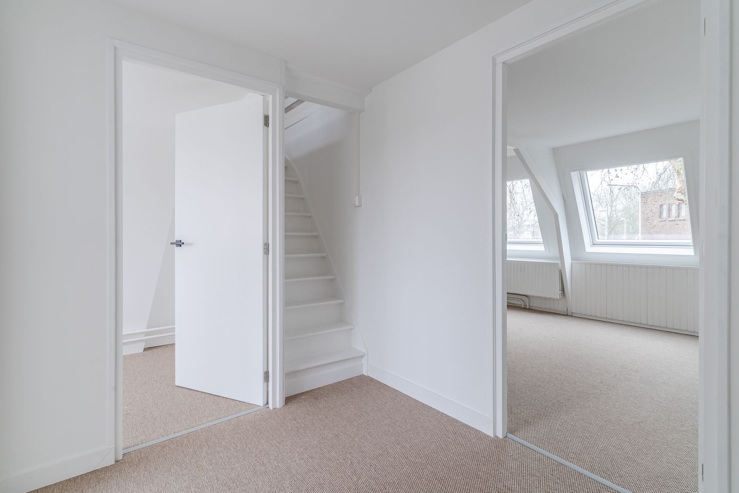 Foto 20 van Laarstraat 3