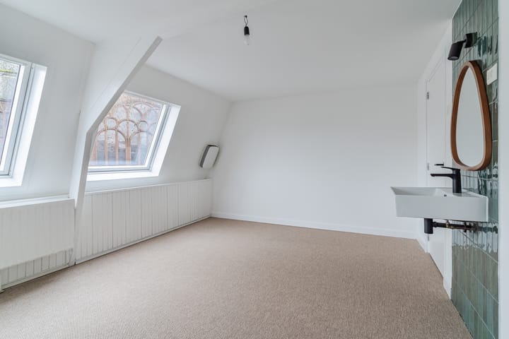 Foto 24 van Laarstraat 3