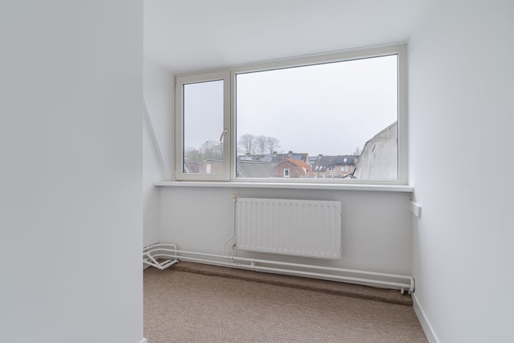 Foto 27 van Laarstraat 3