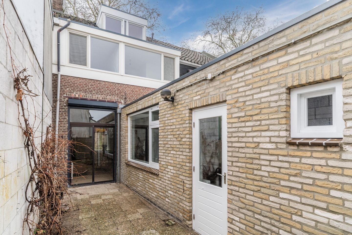 Foto 34 van Laarstraat 3