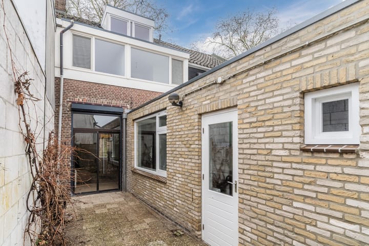 Foto 34 van Laarstraat 3