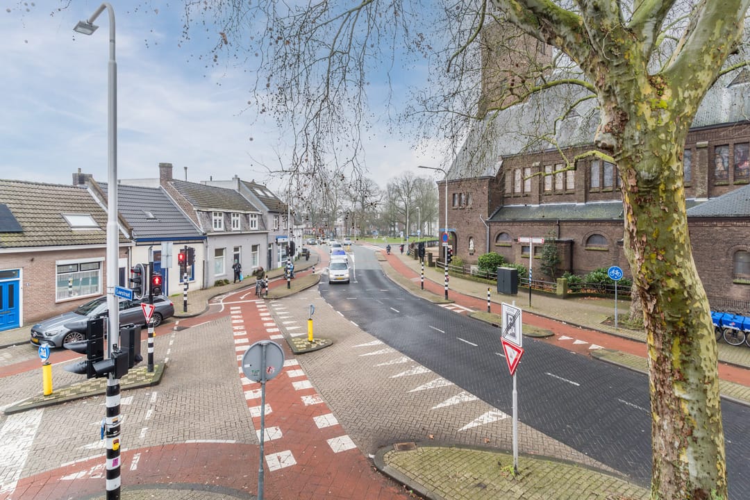 Foto 38 van Laarstraat 3