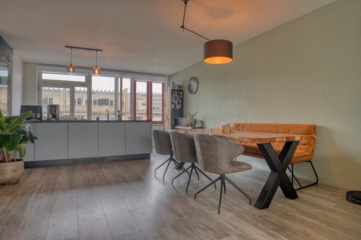 Foto 20 van Admiraalsplein 81