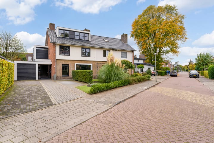 Photo 46 of Doornakkerlaan 11