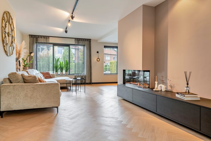 Photo 5 of Doornakkerlaan 11