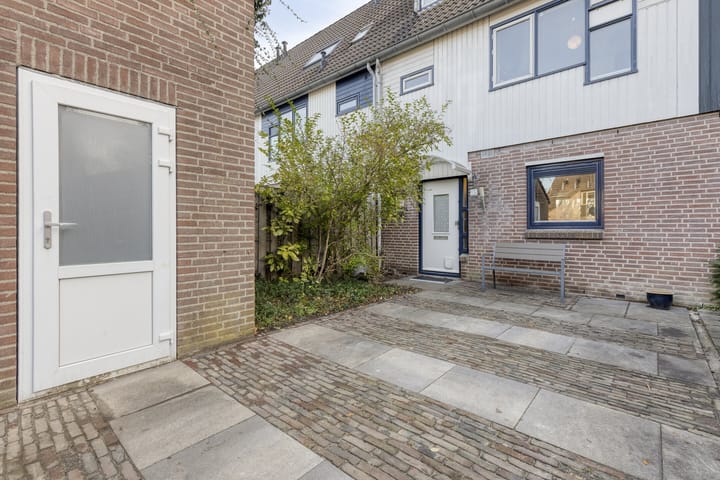 Photo 4 of Merijntje Gijzenburg 15