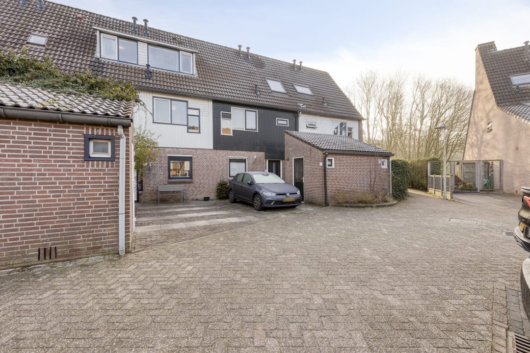 Photo 26 of Merijntje Gijzenburg 15