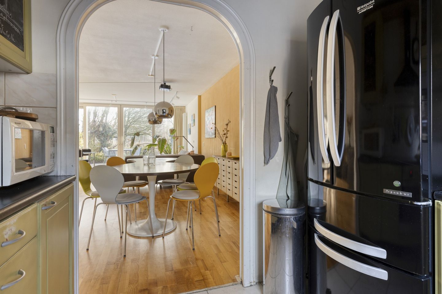 Photo 10 of Merijntje Gijzenburg 15