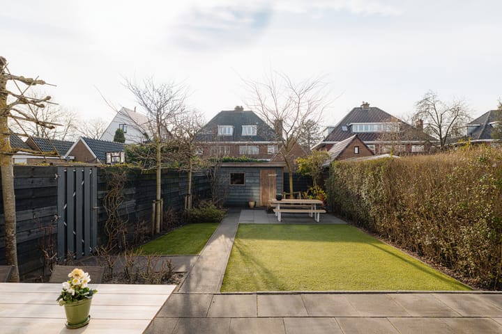 Foto 21 van Hugo de Grootstraat 1