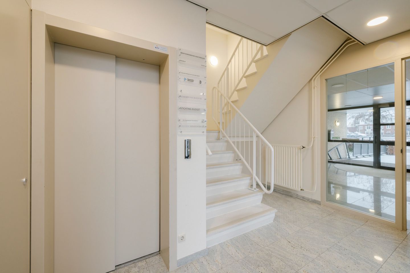 Bekijk foto 3 van Zenegroenkade 5