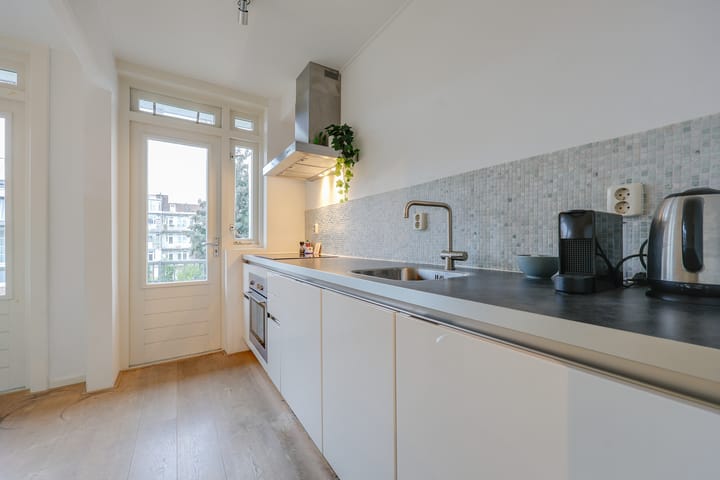 Foto 16 van Filips van Almondestraat 25-2