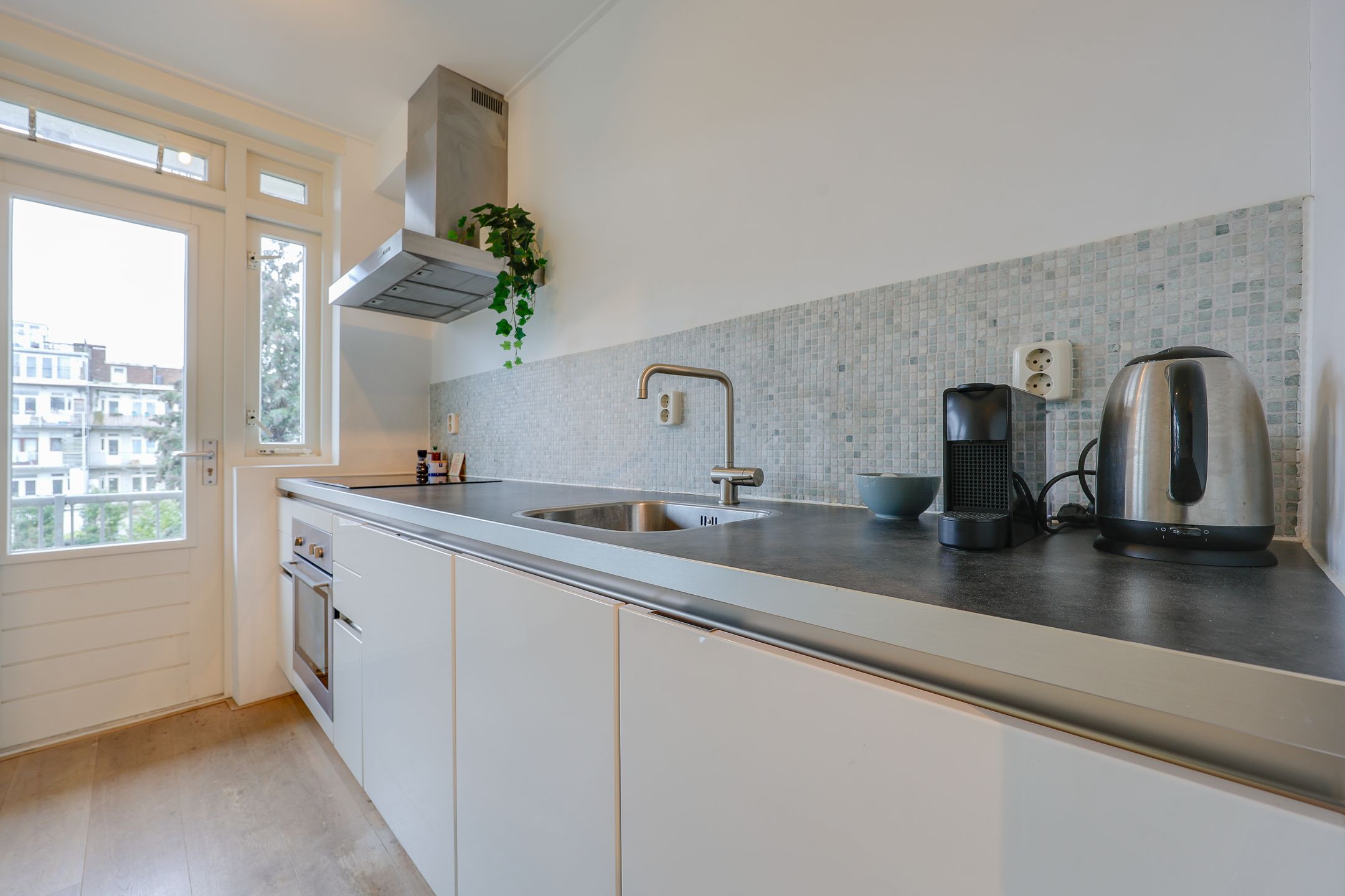 Foto 18 van Filips van Almondestraat 25-2