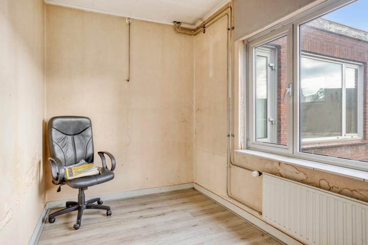 Photo 29 of Kalsdonksestraat 8-A