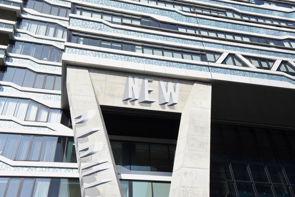 Foto 2 van Anna van Buerenplein 272