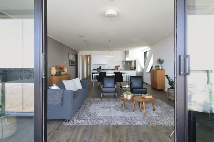 Foto 17 van Anna van Buerenplein 272